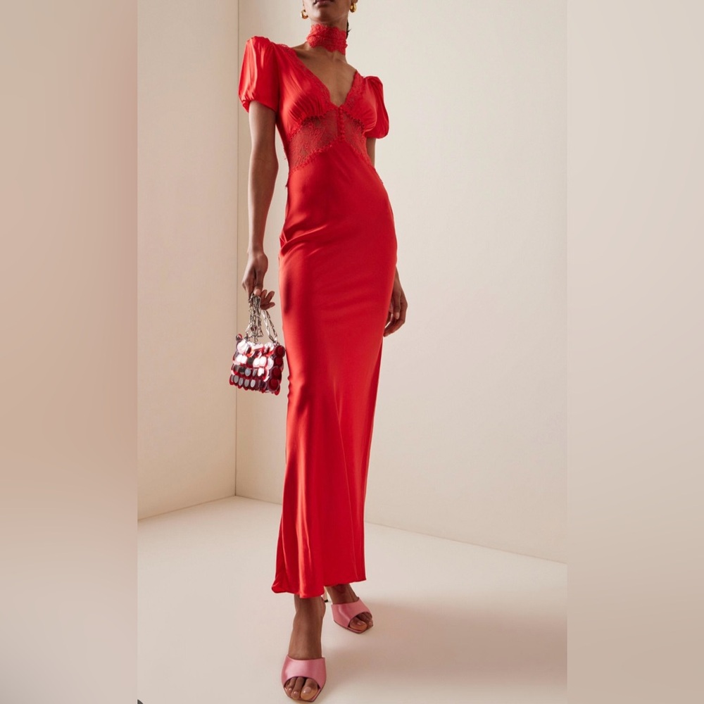De La Vali Pavlova Lace-Trimmed Silk-Blend Maxi Dress